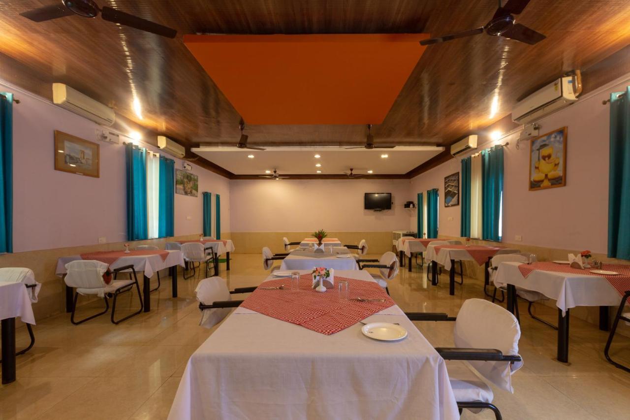 Kstdc Mayura Bhuvaneshwari Kamalapur Hotel 3*