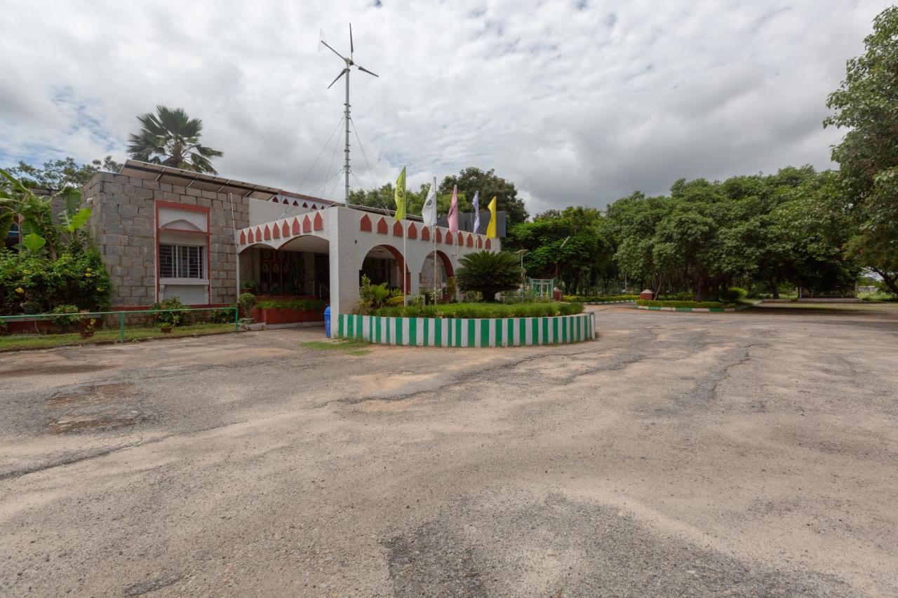 Kstdc Mayura Bhuvaneshwari Kamalapur 3* Hampi