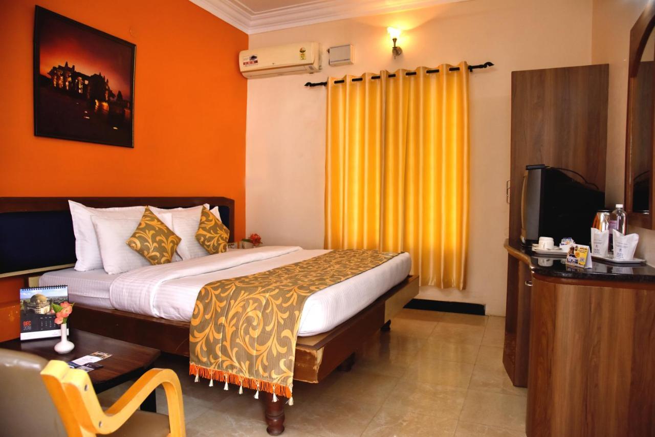 Hotel Kstdc Mayura Bhuvaneshwari Kamalapur Hampi