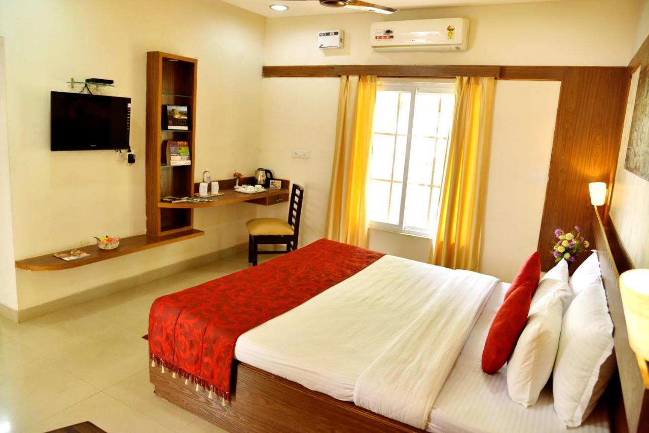 Hotel Kstdc Mayura Bhuvaneshwari Kamalapur